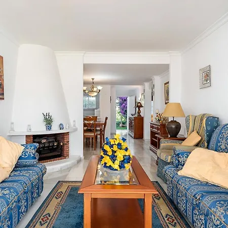 Apartment Apartamento En Primera Linea De Playa Lucera
